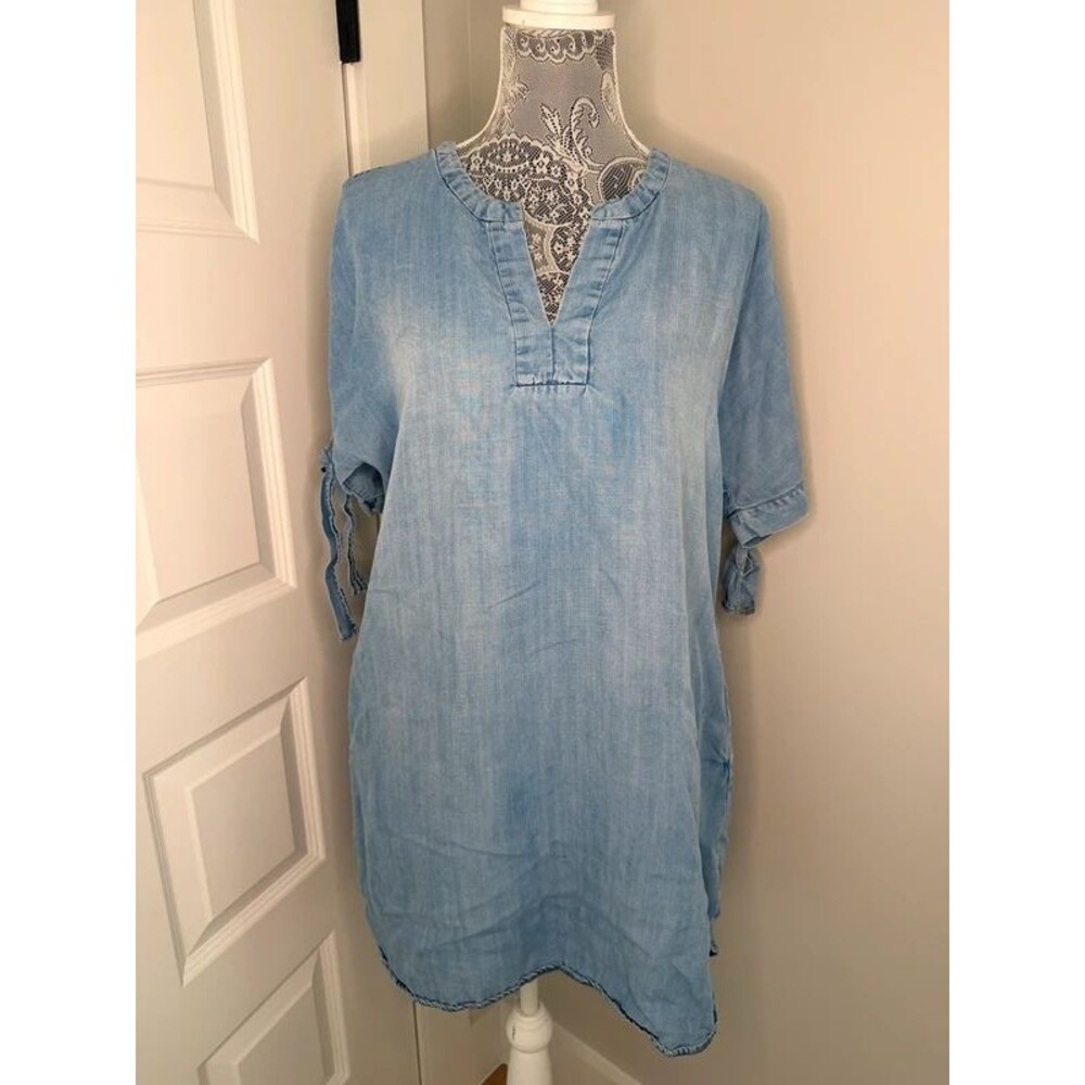 Saks Fifth Avenue Chambray Dress Women’s Medium